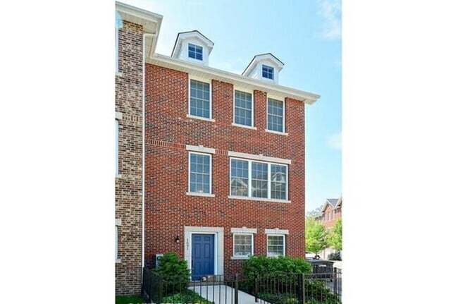 Building Photo - 1691 Church St
