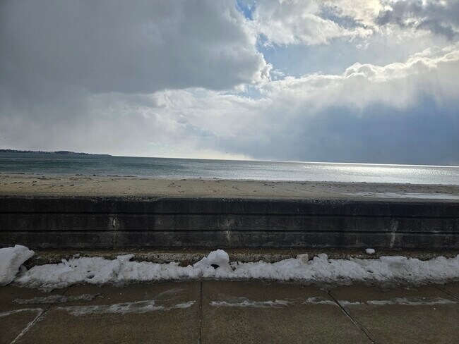 Foto del edificio - 502 Beach St