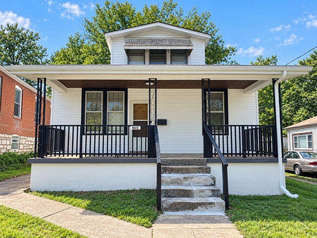 Building Photo - 8611 Vasel Ave