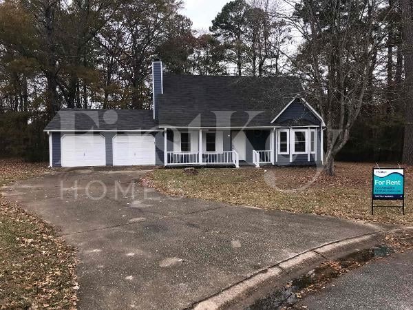 Building Photo - 4500 Glory Dr