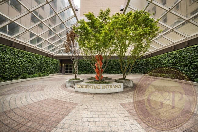 Building Photo - Financial District - 2 BR, 2 BA Condo 1,510 Sq. Ft. - 3D Virtual Tour, Furnished or Unfurnished O...