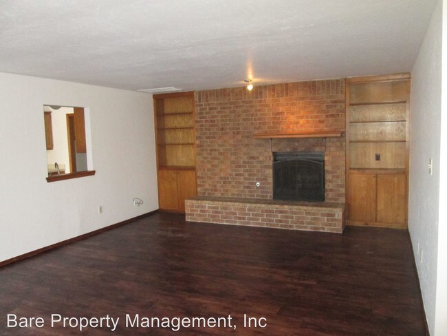 Building Photo - 206 Willow Branch Rd
