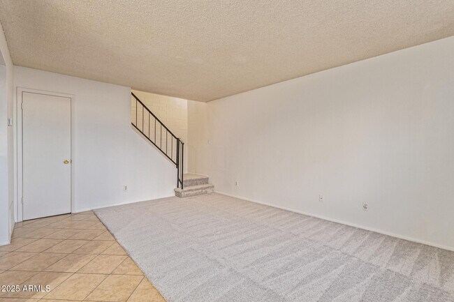 Foto del edificio - 5044 N 40th Ave