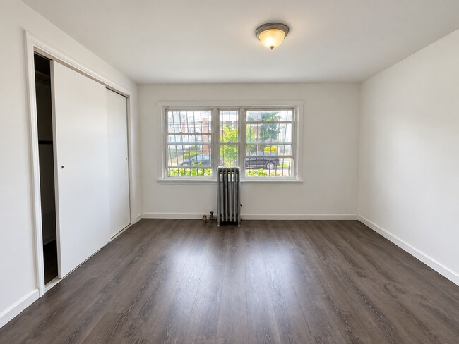 Foto del edificio - 19310 100th Ave