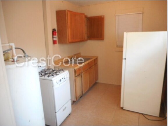 Building Photo - 226 S Lauderdale St