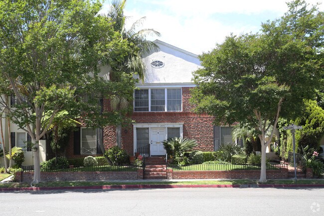 Building Photo - 269 S Spalding Dr