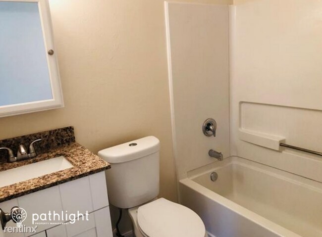 Building Photo - 3 br, 2 bath House - 2612 50th St SW UNIT