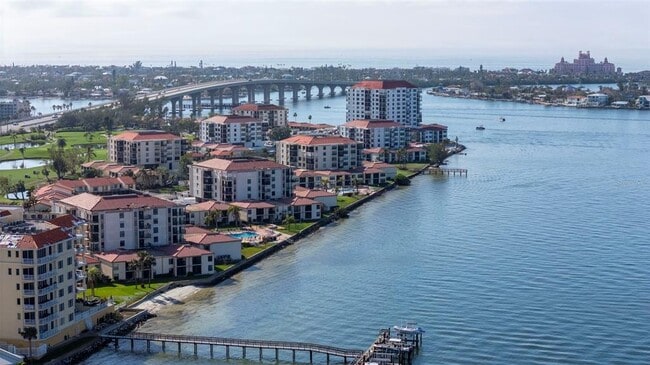Foto del edificio - 6051 Sun Blvd