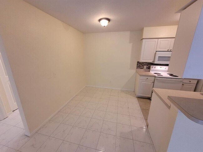 Building Photo - 36321 Stonewood Ln