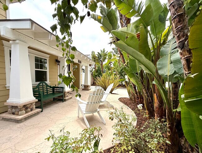 Front Garden Patio - 1507 San Jose St