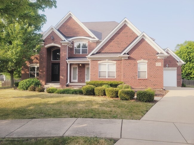 Building Photo - 26513 Silverleaf Dr
