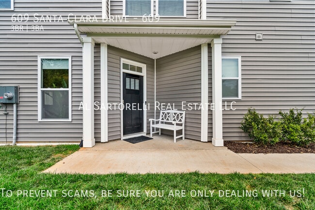 Building Photo - 609 Santa Clara Dr