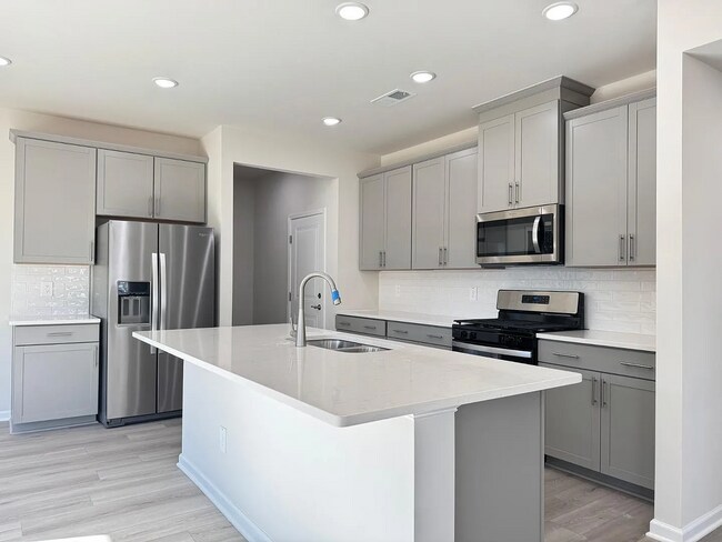 Foto del edificio - 4 Bedroom Single Family for Rent