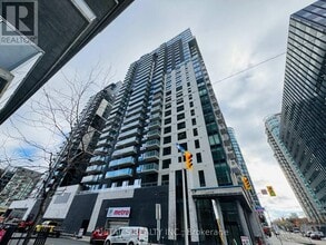 Building Photo - 180 George St