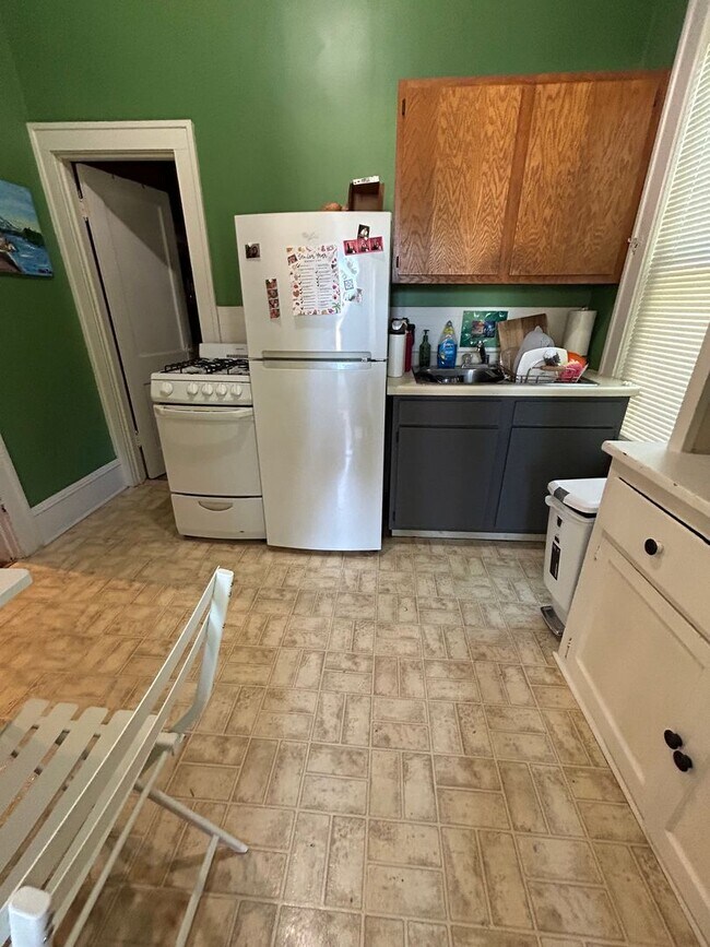 Foto del edificio - Cute 1 Bedroom 1 Bathroom Apartment