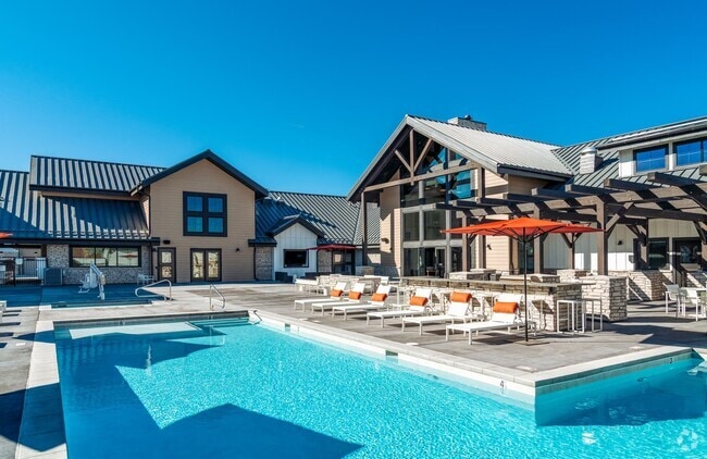 Building Photo - ZZZSolace at the Ranch