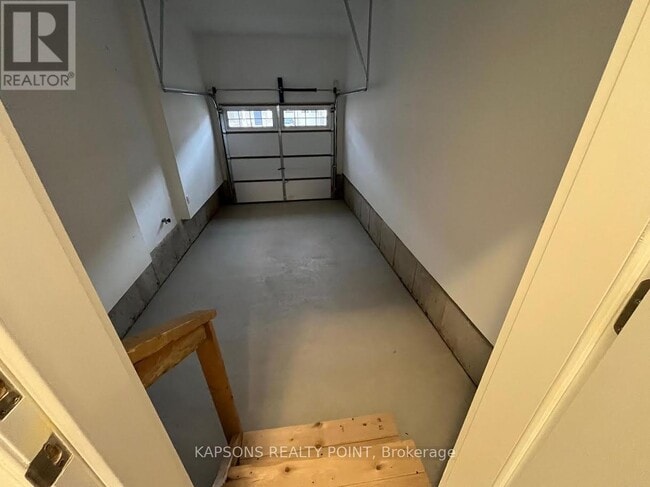 Building Photo - 100 McGill Ave