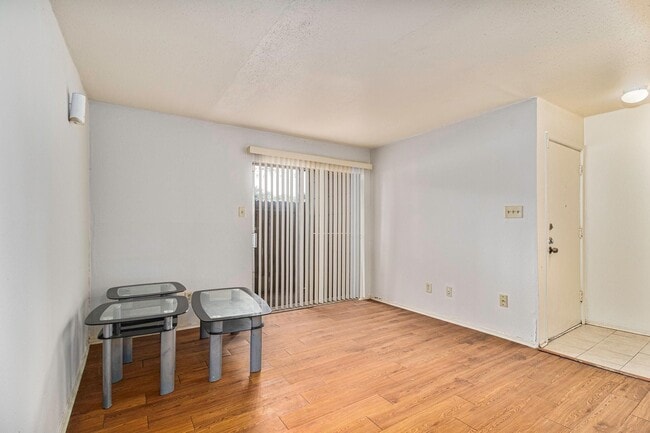 Foto del edificio - 8201 Richmond Ave.