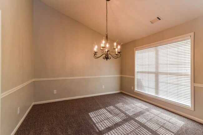 Foto del edificio - 833 Creek Bottom Rd SW
