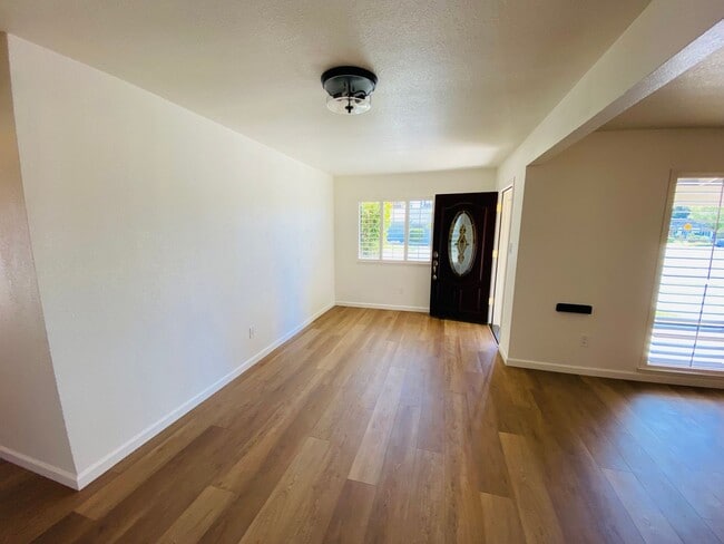 Photo - $250 Move-in BONUS Charming & Updated Half... Townhome