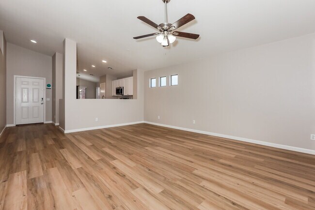 Foto del edificio - 1141 W 18th Ave