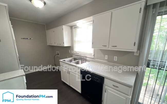Foto del edificio - 3503 W Deerwood Ave