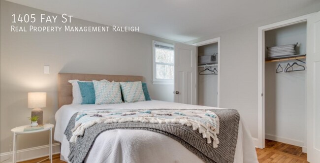 Foto del edificio - 1405 Fay St