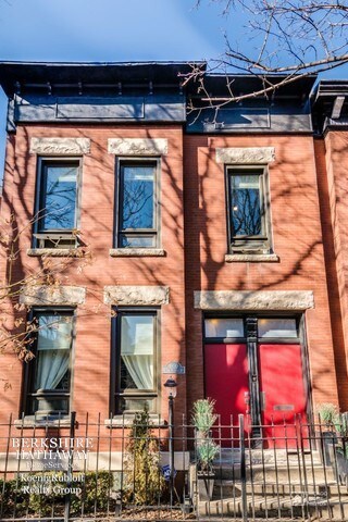 Foto principal - 1820 N Bissell St