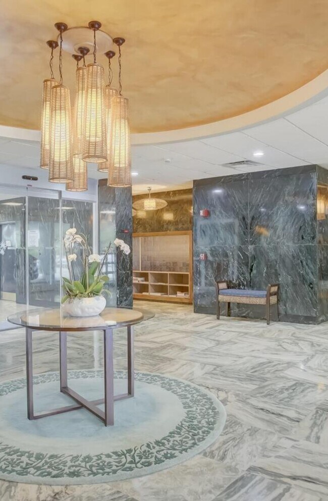 Foto del edificio - 500 Bayview Dr