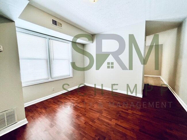 Foto del edificio - 307 Woodbine St