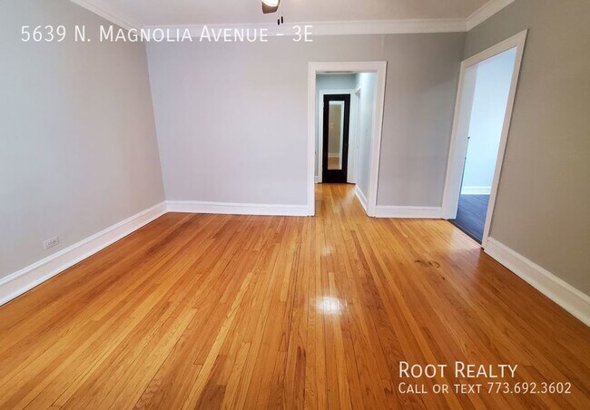Building Photo - Edgewater / Magnolia Glen - Top-Floor 1-Be...