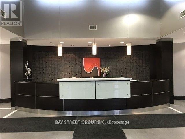 Building Photo - 73 King William Crescent