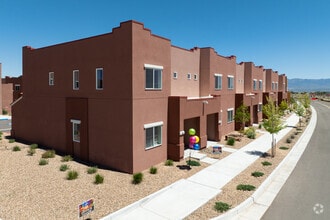 Building Photo - Via Verde