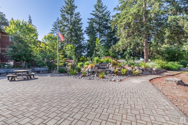 Courtyard - Houser Terrace
