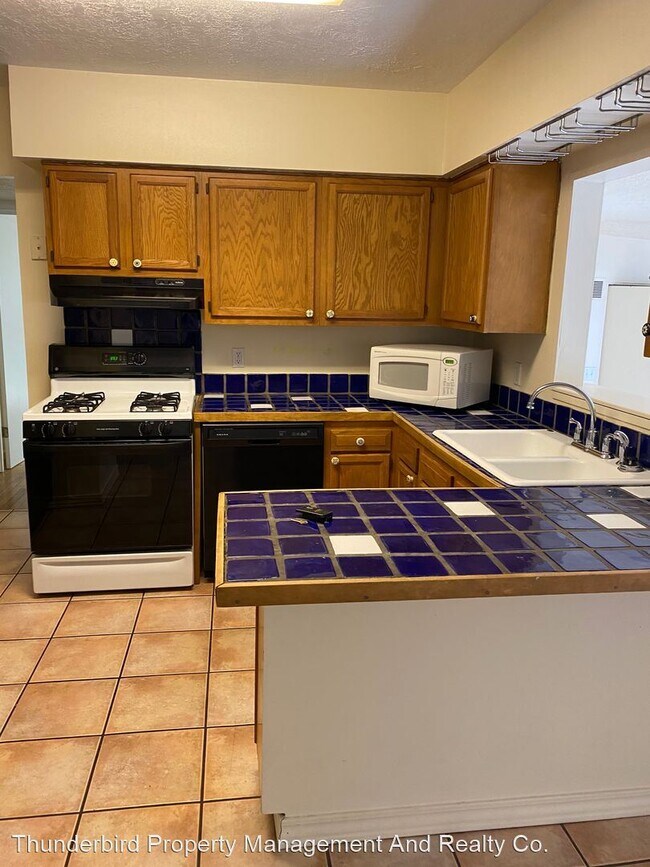 Building Photo - 3 br, 2 bath House - 2718 San Diego Ave SE