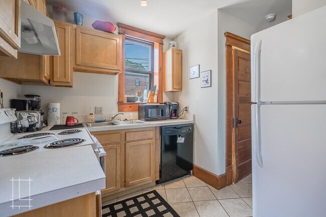Foto del edificio - 751-753-753 Hunter Ave
