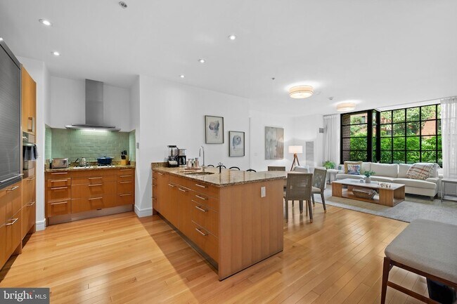 Foto del edificio - 3303 Water St NW