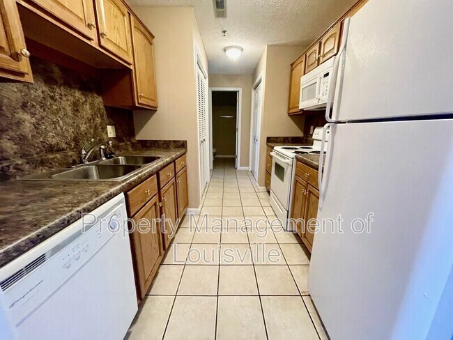 Foto del edificio - Mason Manor Apartments