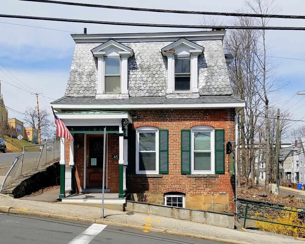 Primary Photo - 45 White St