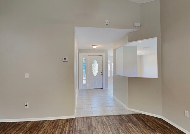 Foto del edificio - 1408 Sugarberry Ln