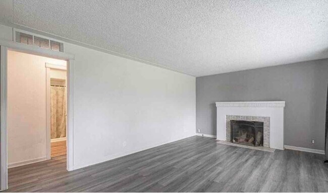 Foto del edificio - 1520 Cross St SE