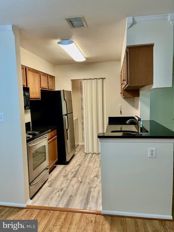 Foto del edificio - 11703 Olde English Dr