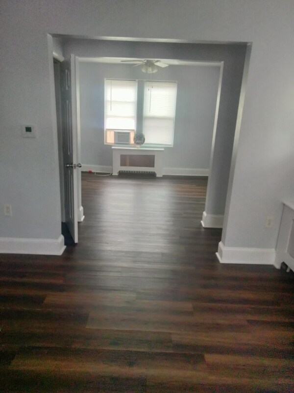 Foto principal - 1309 T St SE