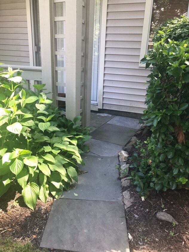 50 Bayberry Dr Unit 50, Peekskill, NY 10566 Condo for Rent in