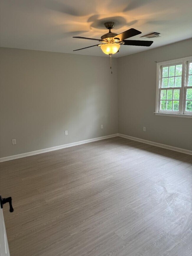 Building Photo - 3507 Bondwood Cir