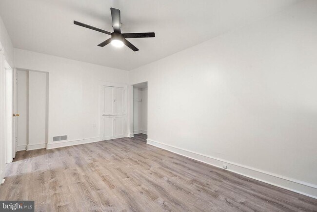 Foto del edificio - 1502 W 14th St