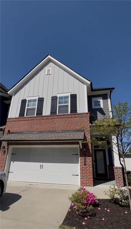 Foto del edificio - 2523 Oakbourne Ln