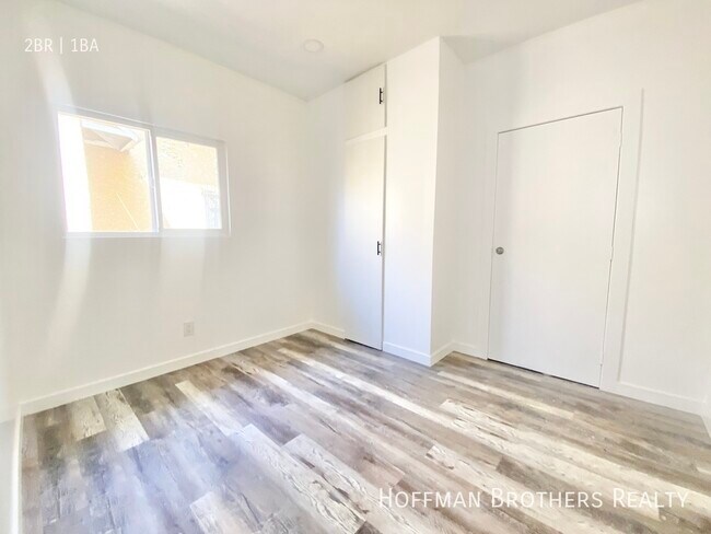 Foto del edificio - 2822 Darwin Ave Los Angeles, CA 90031