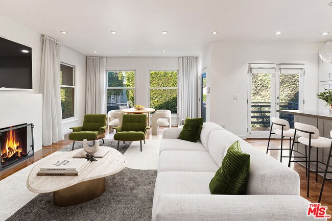 Building Photo - 8908 Ashcroft Ave