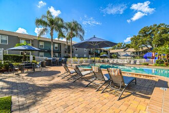 Building Photo - Coopers Pond